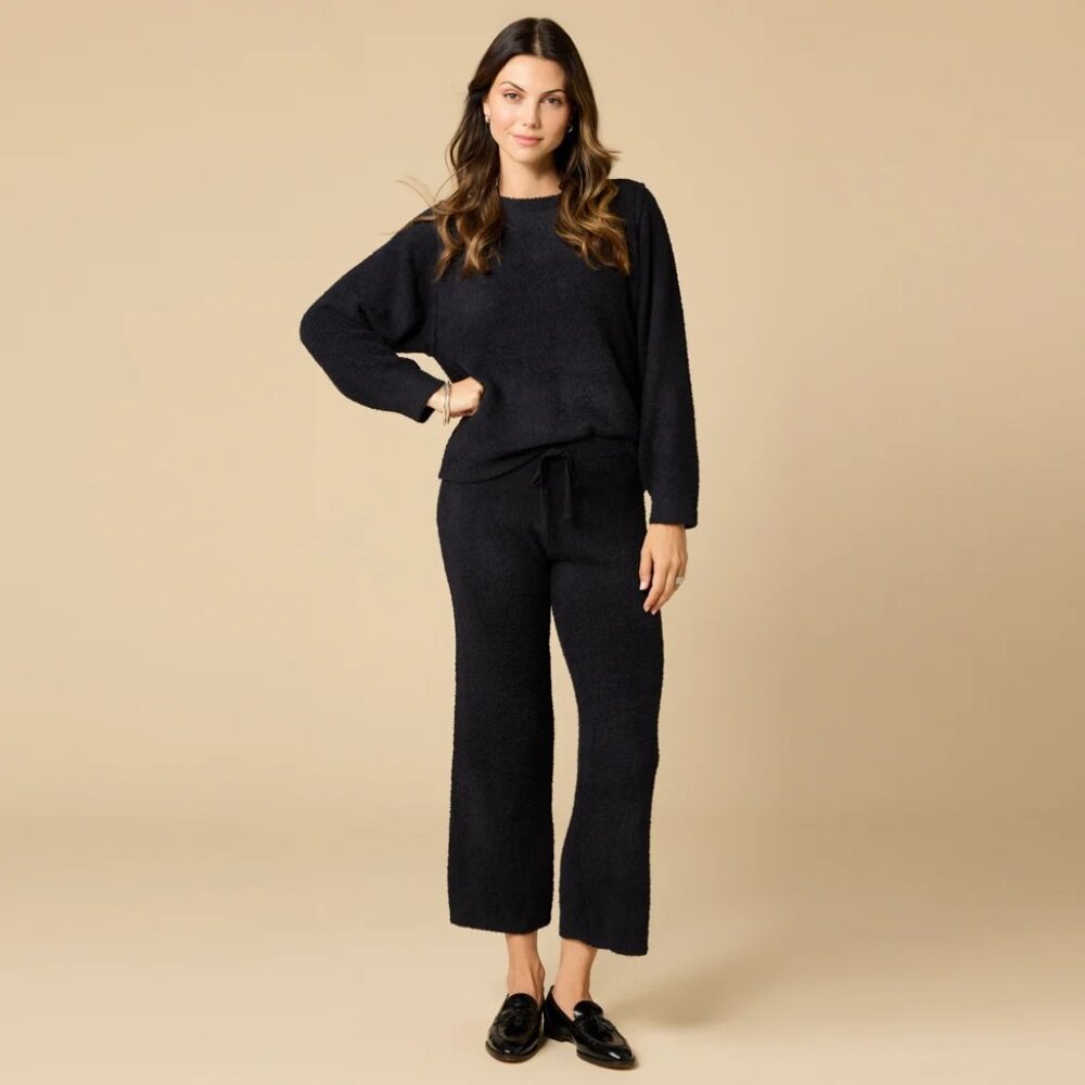 Softies Solid Marshmallow Reverse Seam Crew Neck Lounge Set in Black Size Medium